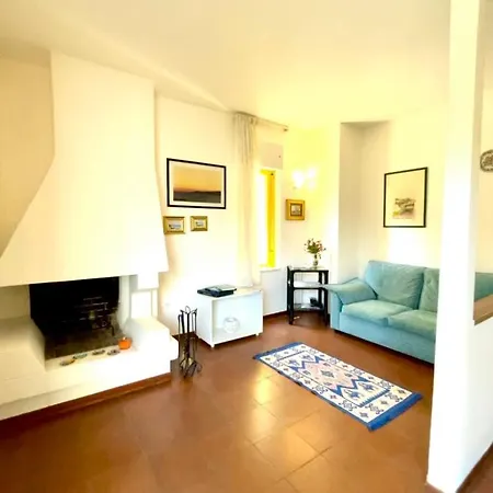 Dimora Dei Pini Holiday home *